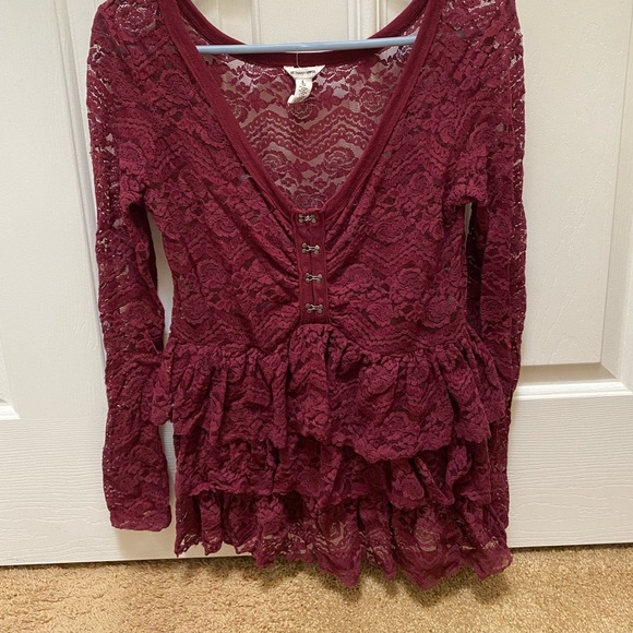 Bethany Mota red blouse size large - Picture 1 of 9